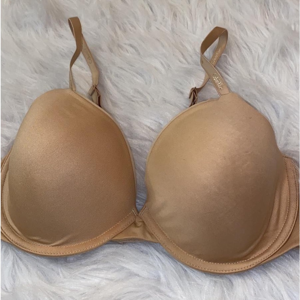 Convertible Strap Lightly Lined Demi Bra
CALVIN KLEIN - Picture 3 of 11